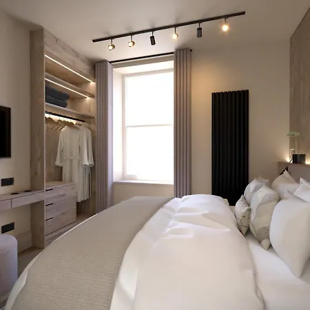 East Parade Collection, Opaz House Flat 2 Daire *