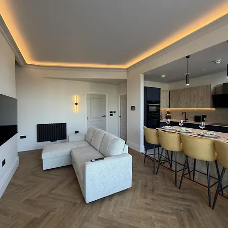 East Parade Collection, Opaz House Flat 2 Daire *