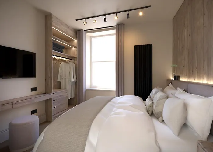 East Parade Collection, Opaz House Flat 2 Lägenhet *