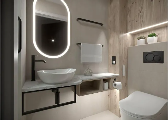 East Parade Collection, Opaz House Flat 2 *